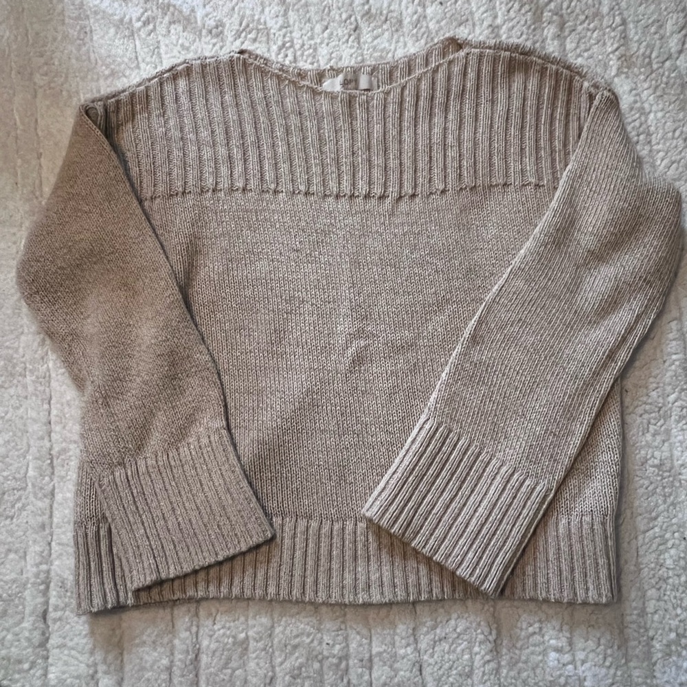 Like New- Loft Ribbed Yoke Boatneck Women’s Sweater